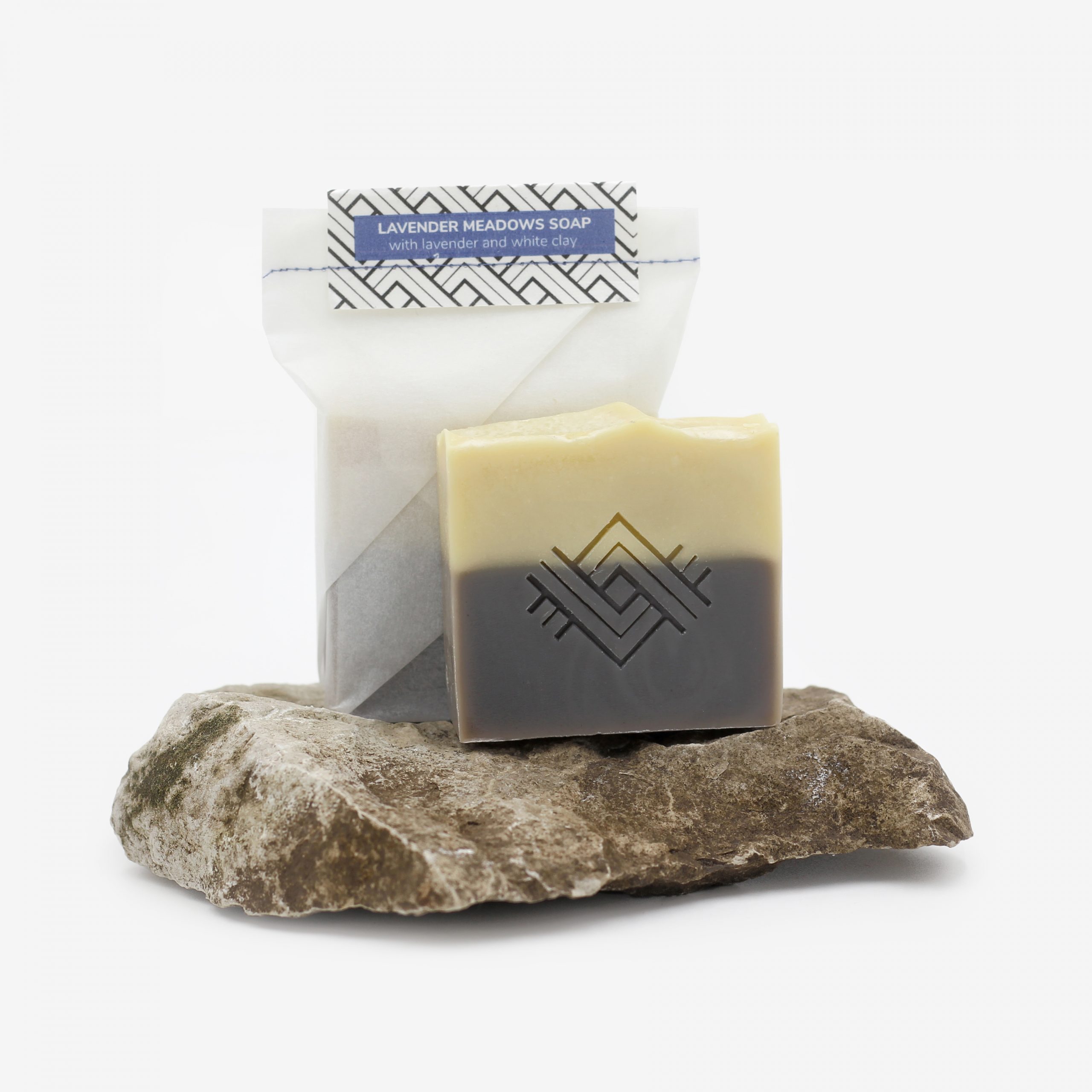 DYGO.STUDIO-lavender-meadows-body-soap01